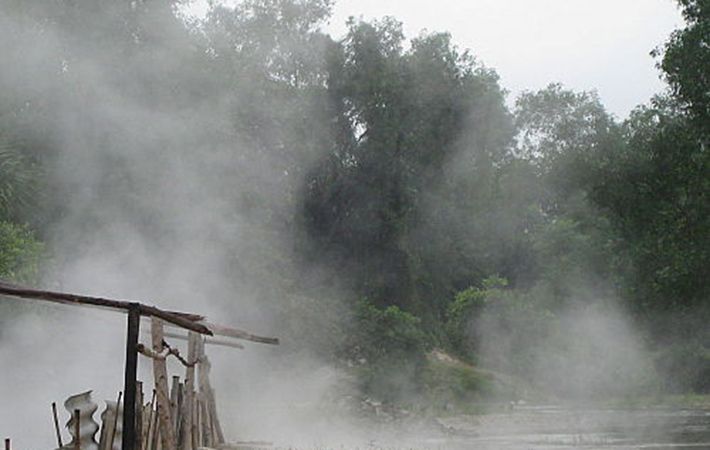 Suối nước nóng Hội Vân 